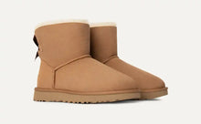Load image into Gallery viewer, Ugg - Mini Bailey Bow II - In Chestnut