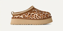 Load image into Gallery viewer, UGG - Tazz Plains - In Leopard