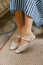 Load image into Gallery viewer, DV - Dolce Vita - Domainica W - In Ivory