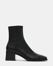 Load image into Gallery viewer, Steve Madden - Eralyn - In Black