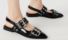 Load image into Gallery viewer, Steve Madden - Graya - In Black
