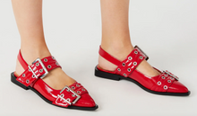 Load image into Gallery viewer, Steve Madden - Graya - In Red
