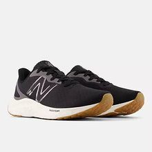 Load image into Gallery viewer, New Balance - ARISHI V4 - In Black