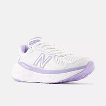 Load image into Gallery viewer, New Balance - 840 - White with Lilac

