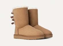 Load image into Gallery viewer, Ugg - Bailey Bow II - In Chestnut
