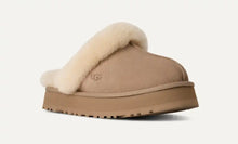Load image into Gallery viewer, UGG - Disquette - In Sand
