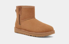 Load image into Gallery viewer, UGG - Mini Bailey Zip - In Chestnut
