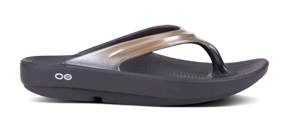 OOFOS - OOLALA Luxe Sandal - In Latte