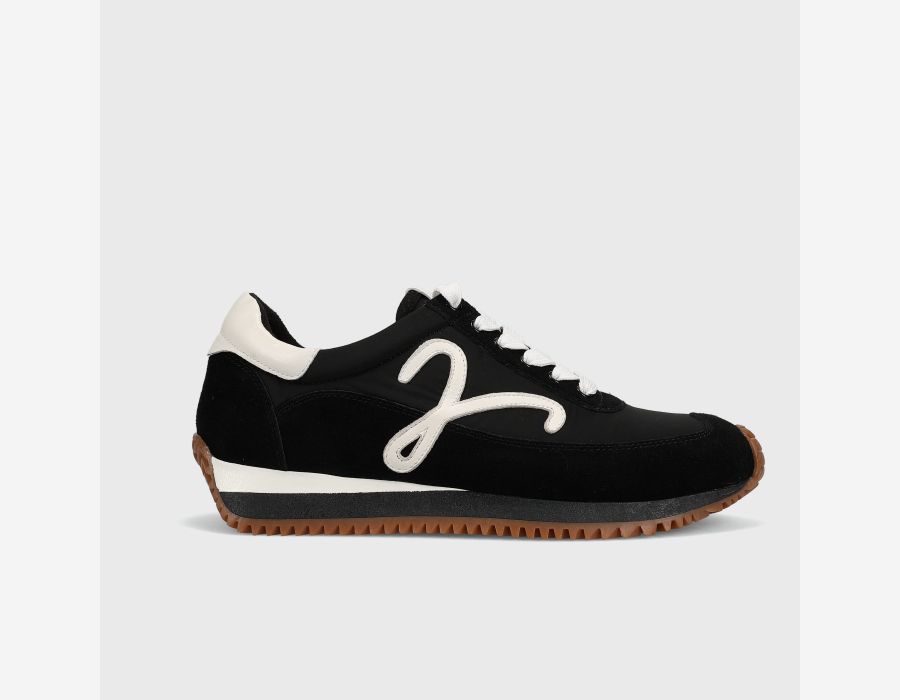 Vaneli - Queen - In Black