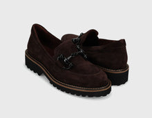 Load image into Gallery viewer, Vaneli - Zimmy - In Tmoro Suede
