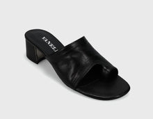 Load image into Gallery viewer, Vaneli - Cruz - In Black
