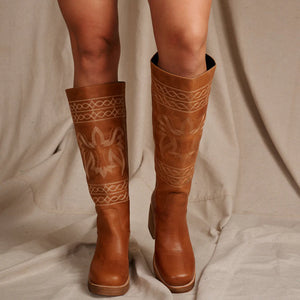 Dingo - Avalon - In Tan