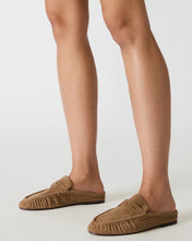 Load image into Gallery viewer, Steve Madden - Rafe - In Taupe Suede
