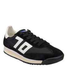 Load image into Gallery viewer, Back 70 - Barkley Jogger - In Black
