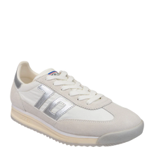 Load image into Gallery viewer, Back 70 - Barkley Jogger - In Metallic Silver
