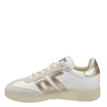 Load image into Gallery viewer, Back 70 - Boston 2502 - In Metallic Gold
