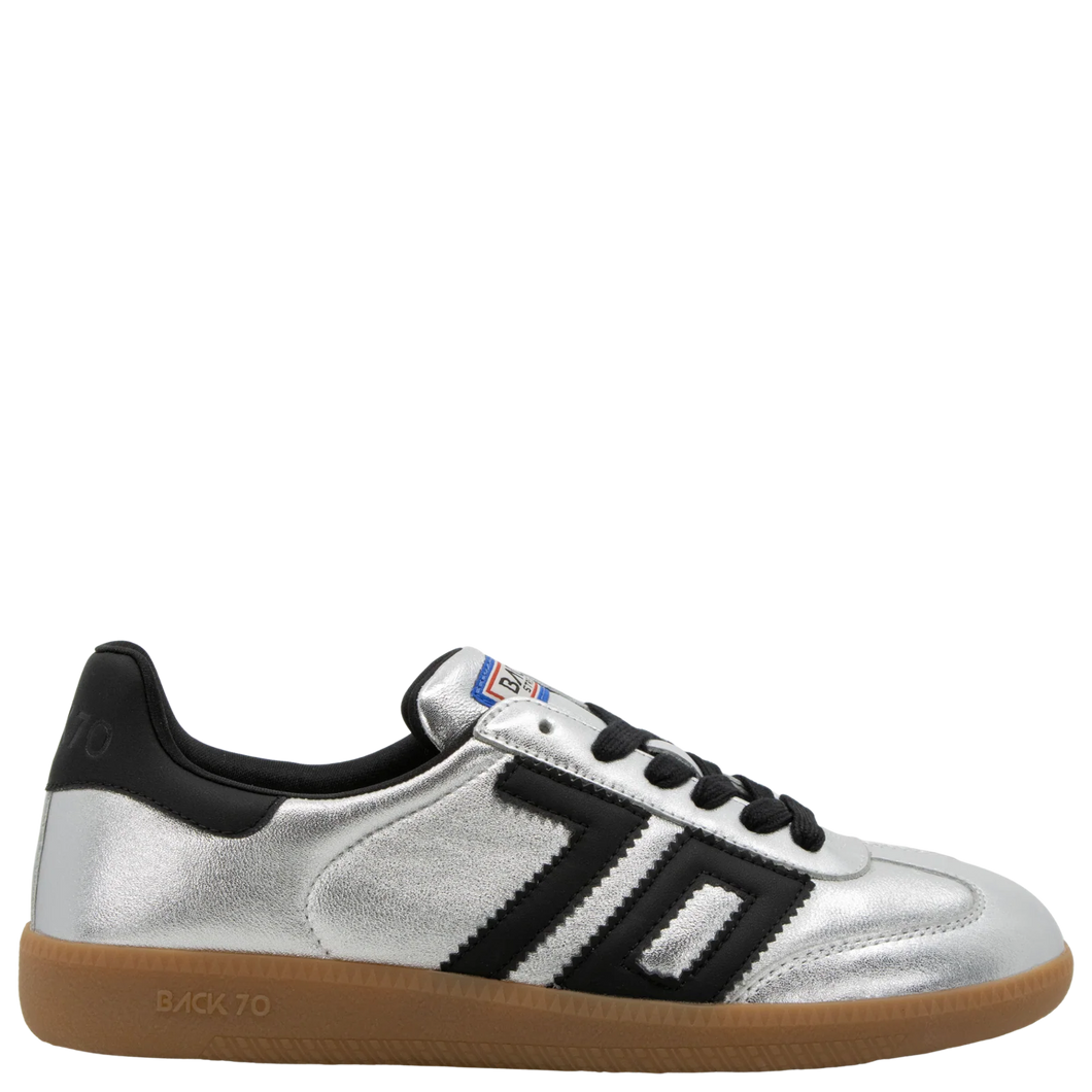 Back 70 - Cloud NM - In Silver/Black