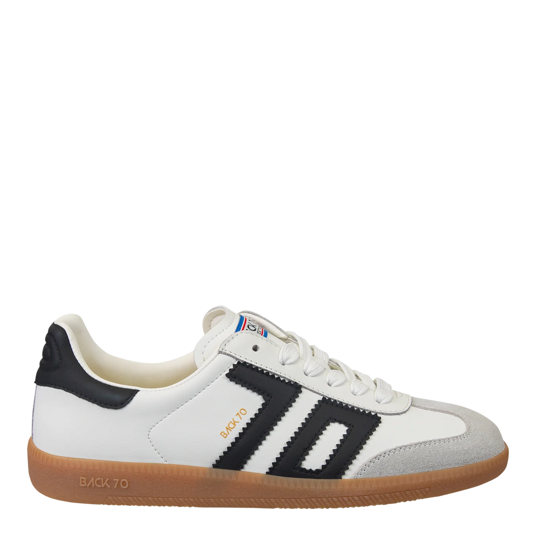 Back 70 - Cloud - In White/Black