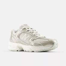 Load image into Gallery viewer, New Balance - 530 - In Gold Metallic/Linen
