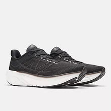 Load image into Gallery viewer, New Balance - 1080- In Black
