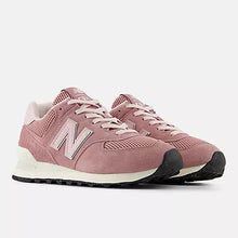 Load image into Gallery viewer, New Balance - 574 - In Neptune Grey

