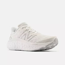 Load image into Gallery viewer, New Balance - Kaiha Road - In White
