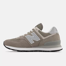 Load image into Gallery viewer, New Balance - 574 - In Grey
