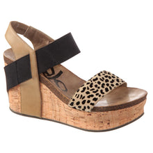 Load image into Gallery viewer, OTBT - BUSHNELL in DESERT Wedge Sandals
