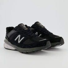 Load image into Gallery viewer, New Balance - Made in the USA 990v5 - In Black with silver

